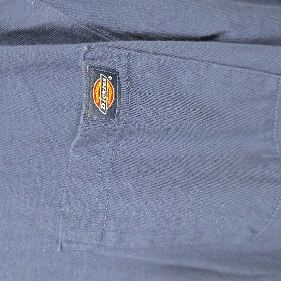 Dickies Navy Pocket Work Tee - Picture 4 of 6
